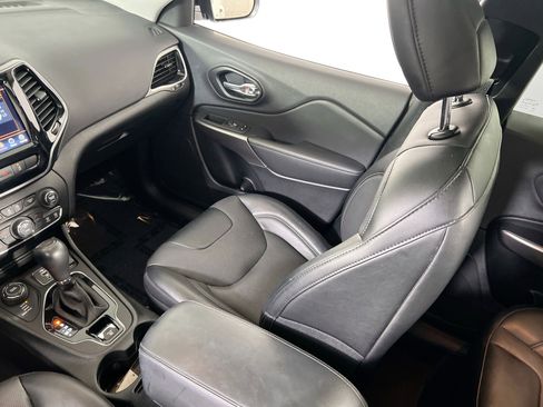 Used 2022 Jeep Cherokee Limited AWD/4WD image 23