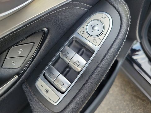 Used 2018 Mercedes-Benz GLC 43 AMG 4MATIC image 23