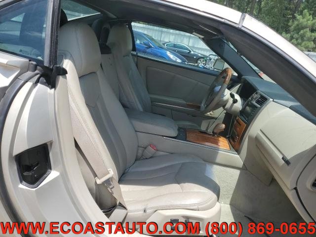 Used 2006 Cadillac XLR RWD image 13