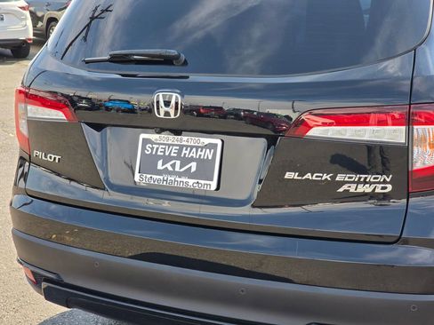 Used 2022 Honda Pilot Black Edition image 14