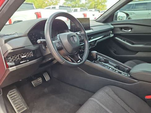 Used 2024 Honda Accord Sport image 10