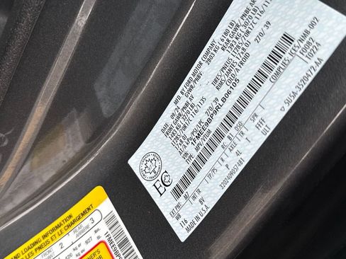 Certified 2024 Ford Bronco Badlands image 17