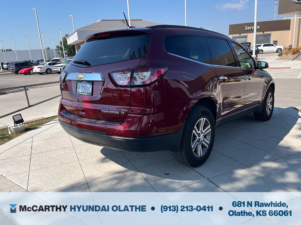 Used 2016 Chevrolet Traverse LT AWD/4WD image 9