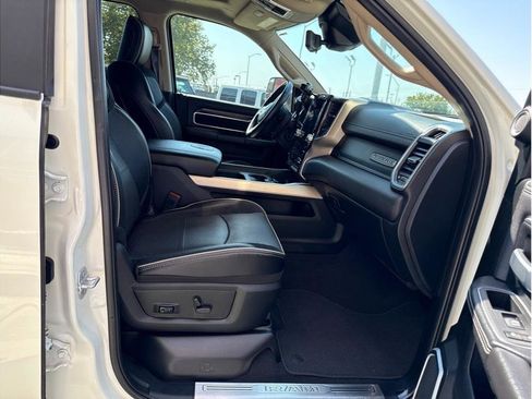 Used 2021 RAM 2500 Laramie image 28