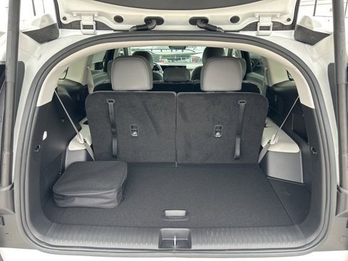 New 2026 Hyundai Ioniq 9 SEL image 10