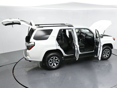 Used 2024 Toyota 4Runner TRD Off-Road image 43