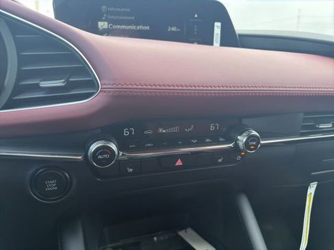 New 2026 MAZDA MAZDA3 2.5 S Hatchback w/ Premium Pkg image 38