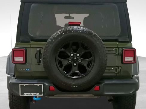 Used 2023 Jeep Wrangler Unlimited AWD/4WD image 5