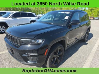 Used 2023 Jeep Grand Cherokee Limited w/ Black Appearance Package