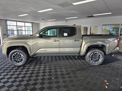 New 2026 Toyota Tacoma TRD Sport image 6