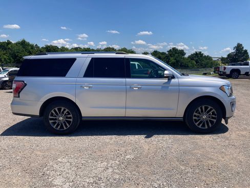 Used 2019 Ford Expedition Max Limited RWD image 9