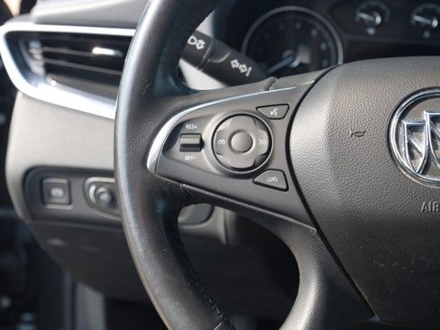 Used 2019 Buick Enclave Essence AWD/4WD image 18