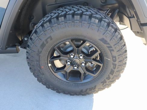 New 2026 Jeep Wrangler Unlimited Sport AWD/4WD image 18
