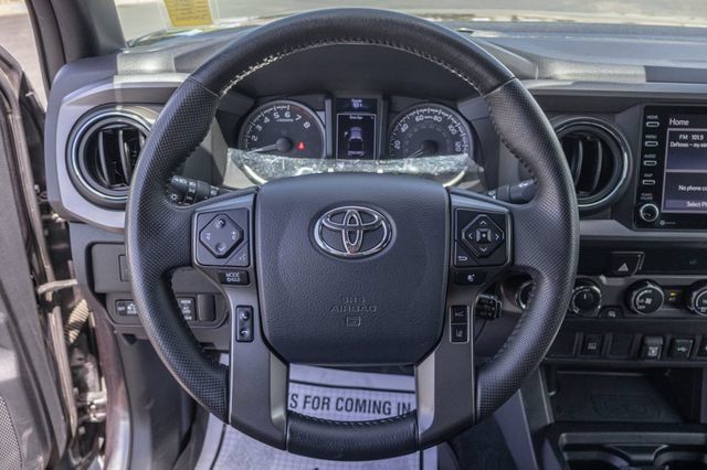 Used 2020 Toyota Tacoma TRD Off-Road AWD/4WD image 17