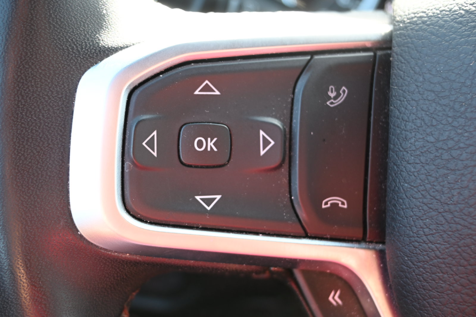 Used 2025 RAM 1500 Big Horn AWD/4WD image 8