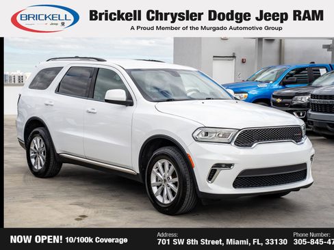 Used 2022 Dodge Durango SXT image 3