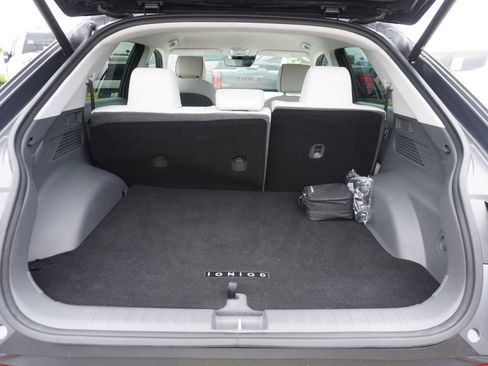 Used 2023 Hyundai Ioniq 5 SEL AWD/4WD image 27