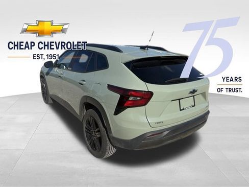 Used 2025 Chevrolet Trax ACTIV w/ Driver Confidence Package FWD image 4