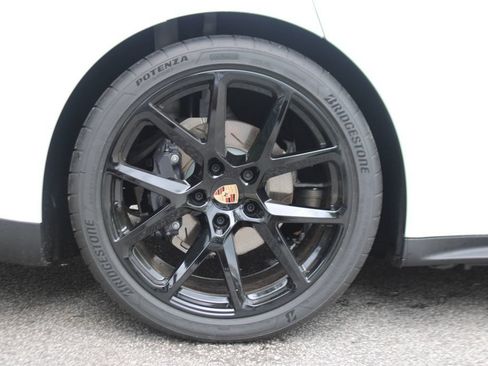 Certified 2025 Porsche Panamera 4 AWD/4WD image 12