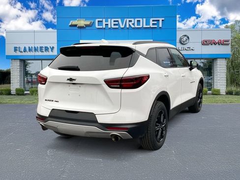 Used 2023 Chevrolet Blazer LT w/ Convenience Package image 5