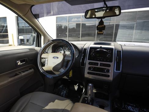 Used 2009 Ford Edge Limited image 19