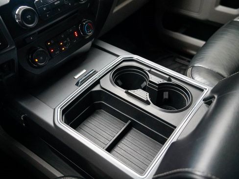 Used 2018 Ford F250 XLT w/ XLT Premium Package image 30