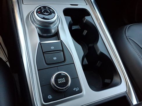 Certified 2023 Ford Explorer XLT w/ Equipment Group 202A image 23