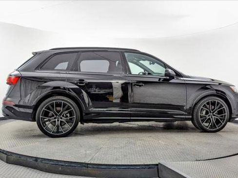 Used 2022 Audi Q7 3.0T Prestige image 9