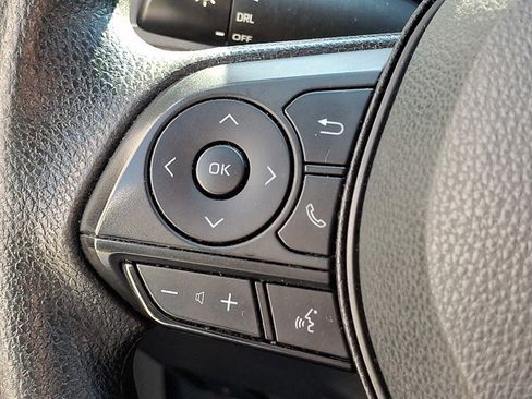 Used 2023 Toyota RAV4 LE image 22