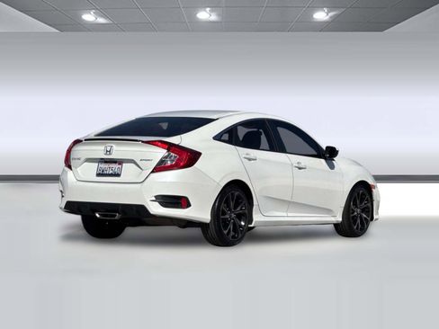 Used 2019 Honda Civic Sport image 8