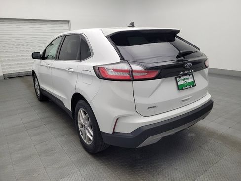 Used 2024 Ford Edge SEL image 5