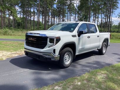 New 2026 GMC Sierra 1500 Pro w/ Pro Value Package