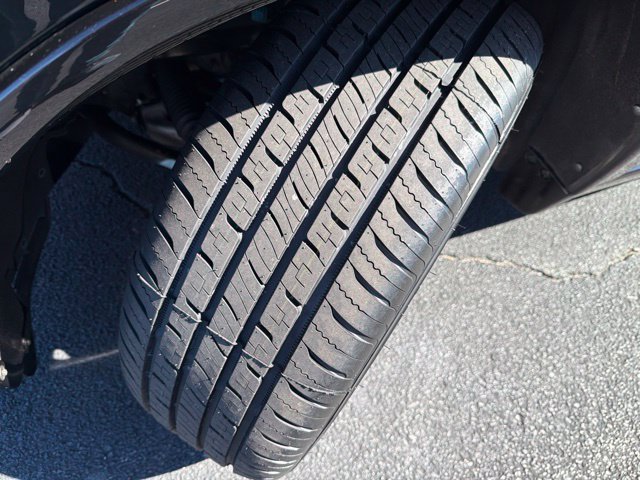 Used 2025 Dodge Durango GT AWD/4WD image 33