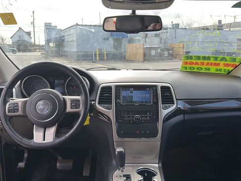 Used 2012 Jeep Grand Cherokee Laredo image 14