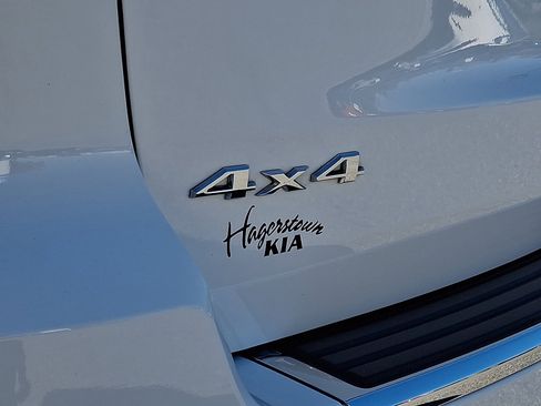 Used 2019 Jeep Grand Cherokee Limited w/ Trailer Tow Group IV image 31