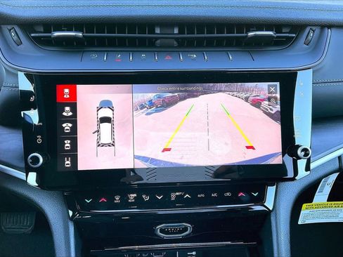 New 2026 Jeep Grand Cherokee Limited AWD/4WD image 14