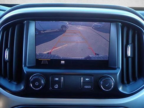 Used 2021 Chevrolet Colorado ZR2 w/ Colorado ZR2 Bison Edition image 16