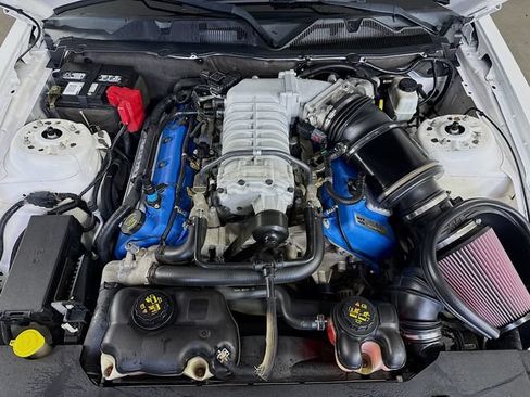 Used 2012 Ford Mustang Shelby GT500 w/ Electronics Pkg RWD image 30