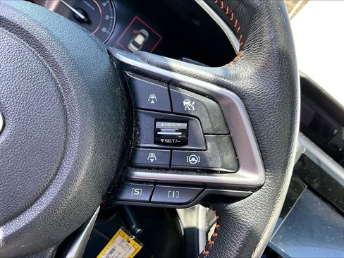 Used 2022 Subaru Crosstrek 2.0i Premium AWD/4WD image 23