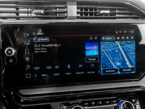 Used 2025 GMC Sierra 2500 AT4 w/ AT4 Premium Plus Package image 40