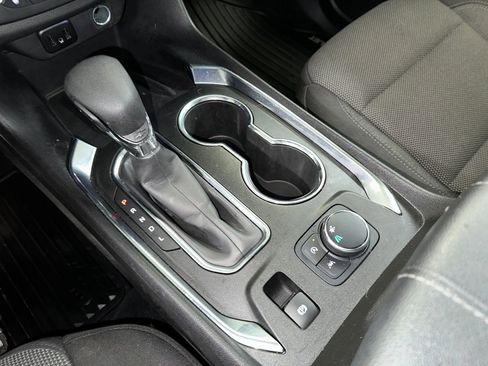 Certified 2023 Chevrolet Traverse LT image 15