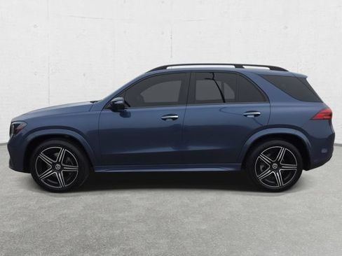Used 2024 Mercedes-Benz GLE 350 4MATIC w/ AMG Line Exterior image 8