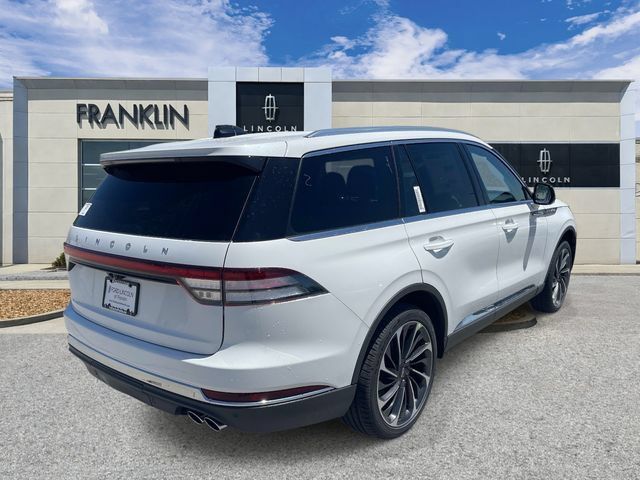 New 2026 Lincoln Aviator Reserve AWD/4WD image 7
