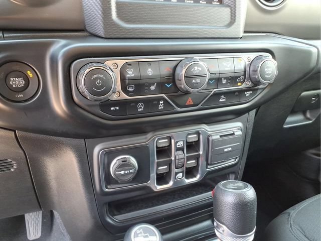 Used 2022 Jeep Wrangler Unlimited Sport AWD/4WD image 26