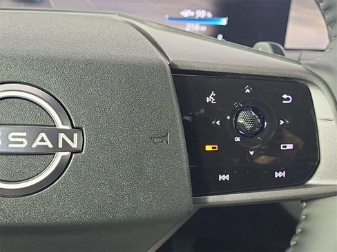 New 2026 Nissan Leaf SV+ w/ Floor Mat Package (SV+) FWD image 14