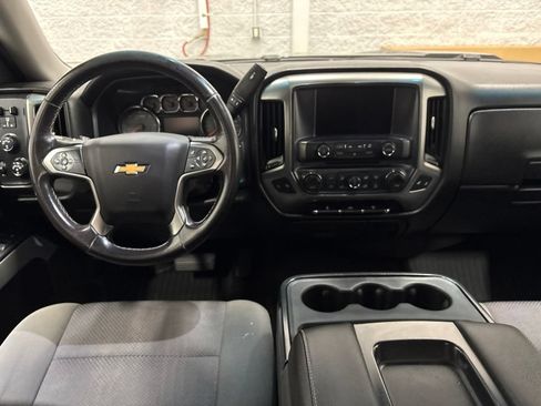 Used 2018 Chevrolet Silverado 1500 LT w/ All Star Edition AWD/4WD image 14