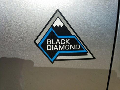 New 2023 Ford Bronco Black Diamond image 4
