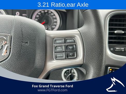 Used 2024 RAM 1500 Classic SLT AWD/4WD image 19