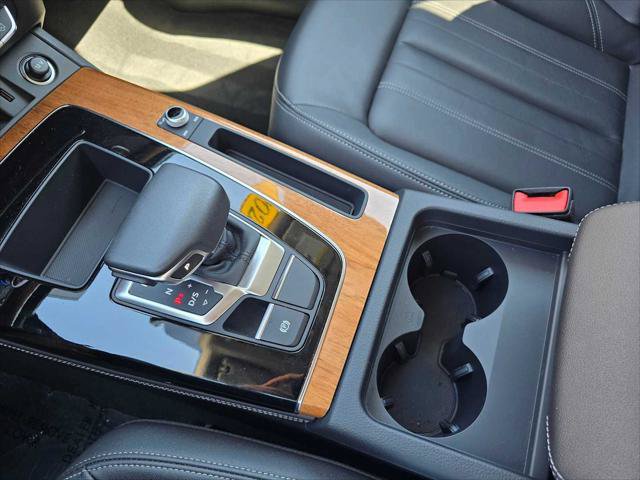 Used 2023 Audi Q5 2.0T Premium Plus w/ Premium Plus Package AWD/4WD image 32