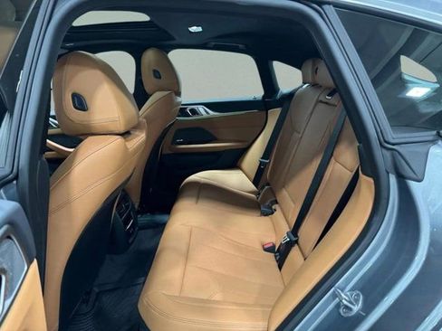 Used 2025 BMW i4 xDrive40i w/ Premium Package image 9